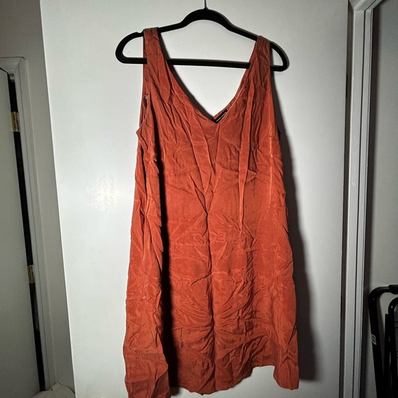 Universal Standard Tank Dress - Picture 4 of 6